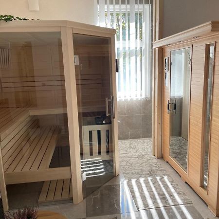 Villa Garden Apartments Poprad Exteriör bild