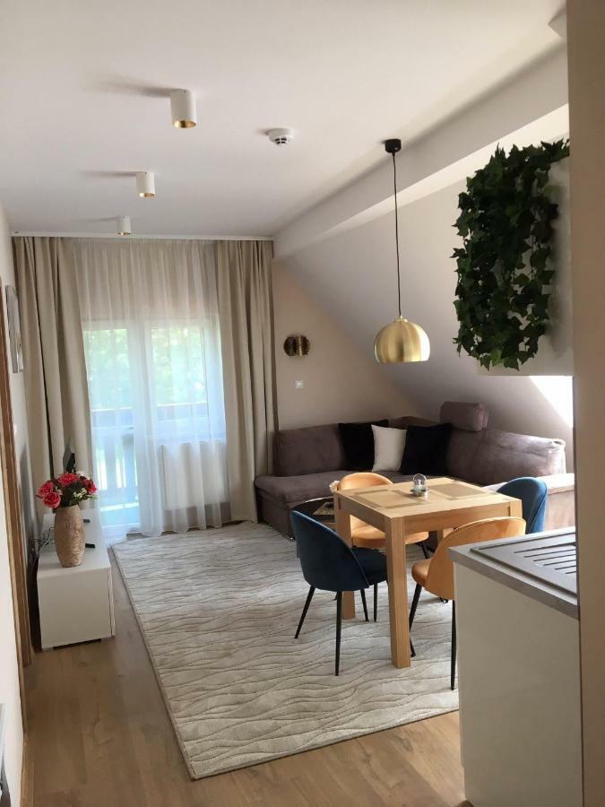 Villa Garden Apartments Poprad Exteriör bild