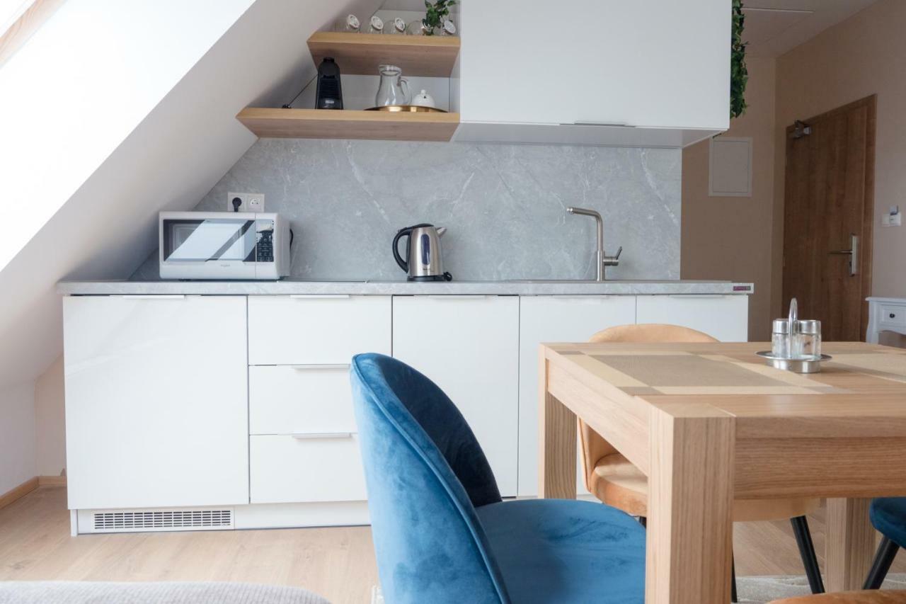 Villa Garden Apartments Poprad Exteriör bild