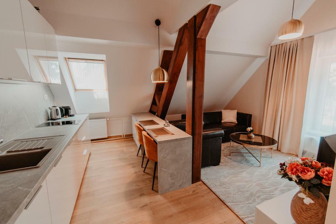 Villa Garden Apartments Poprad Exteriör bild