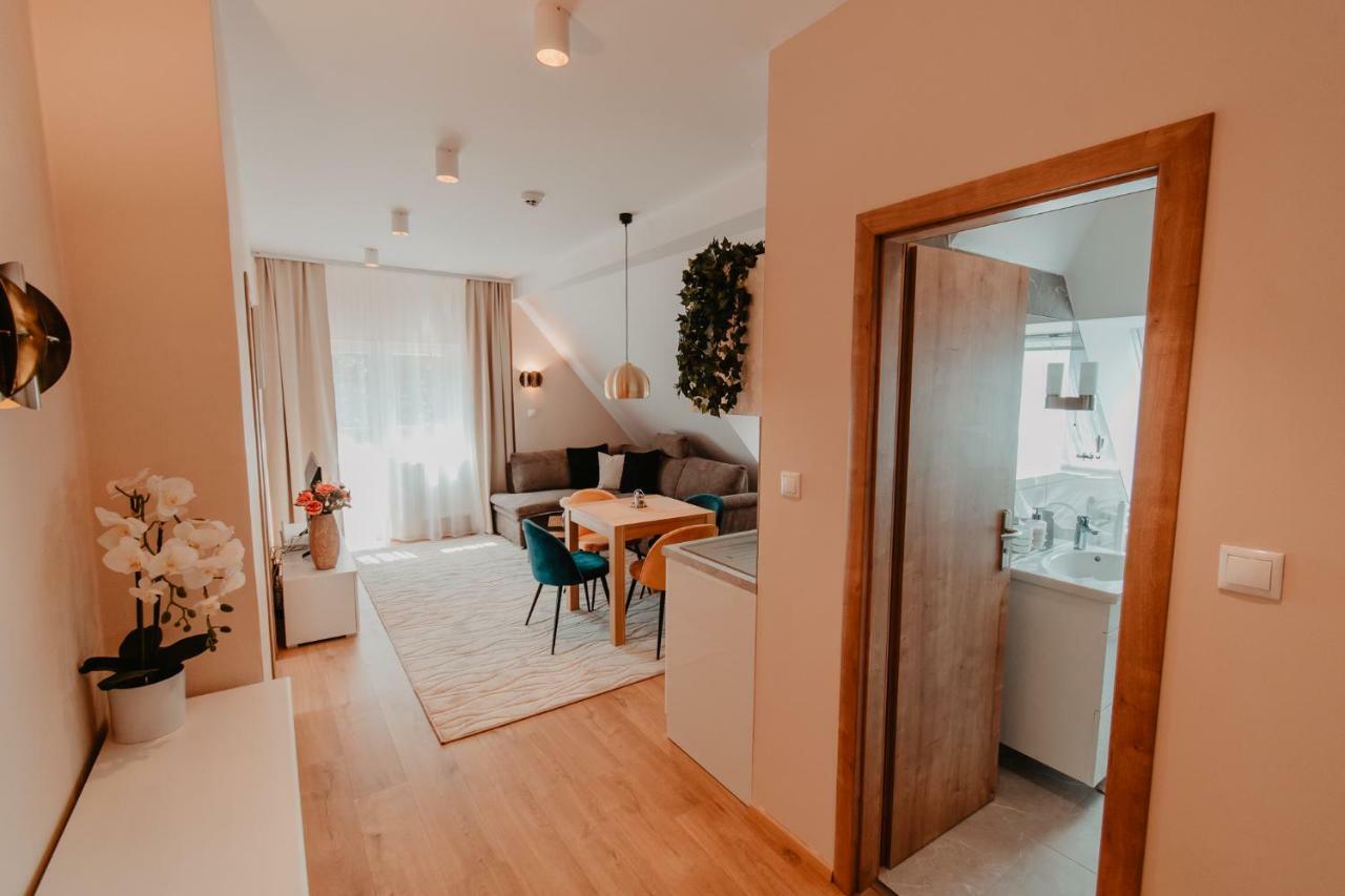 Villa Garden Apartments Poprad Exteriör bild