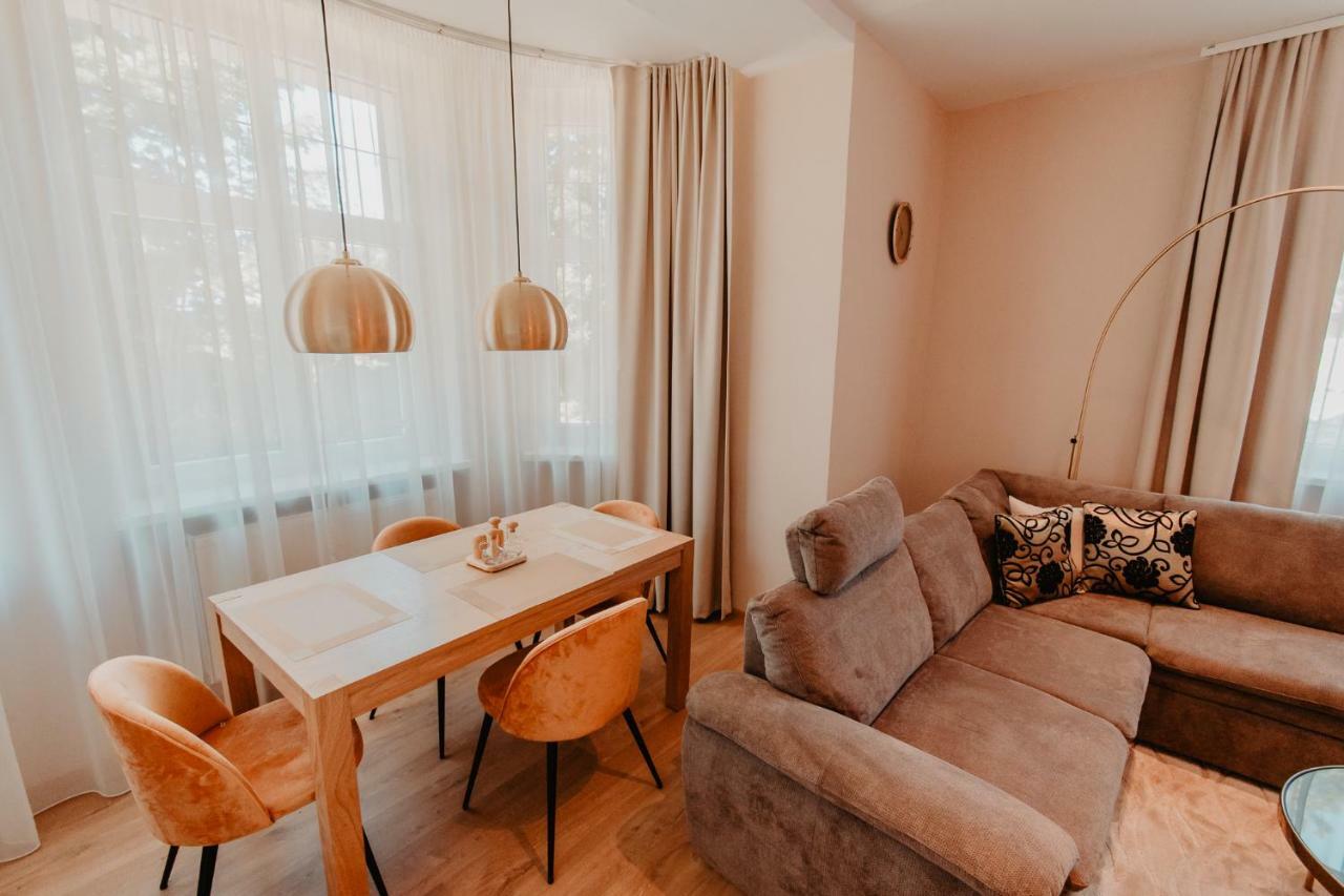 Villa Garden Apartments Poprad Exteriör bild