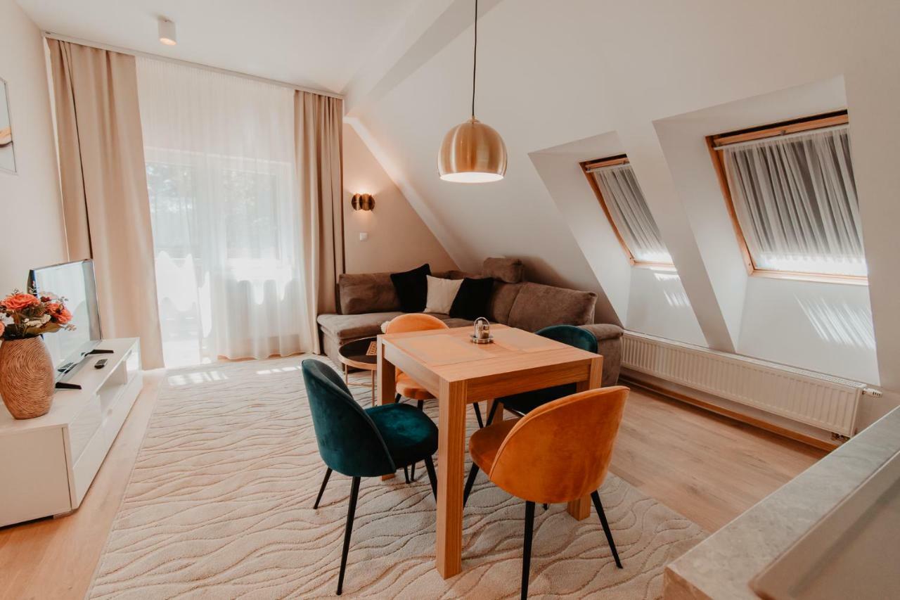Villa Garden Apartments Poprad Exteriör bild