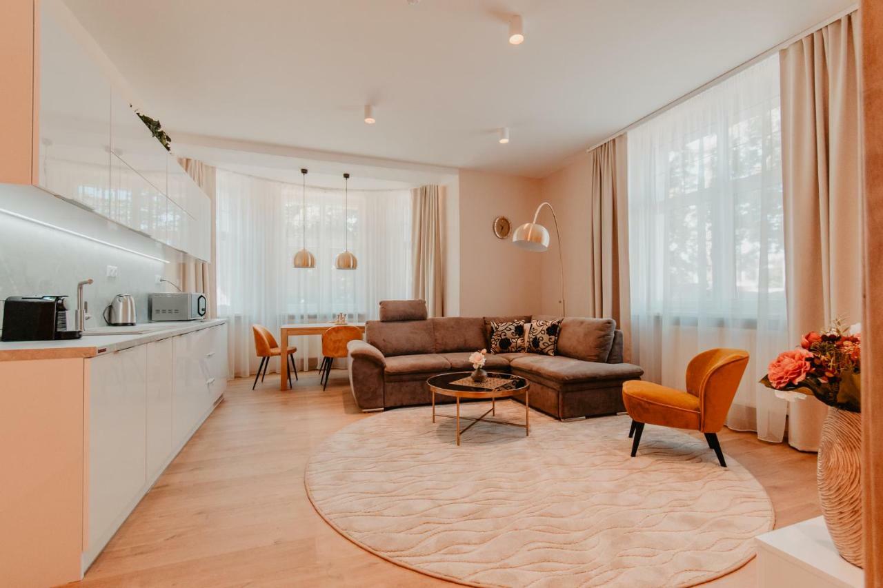 Villa Garden Apartments Poprad Exteriör bild