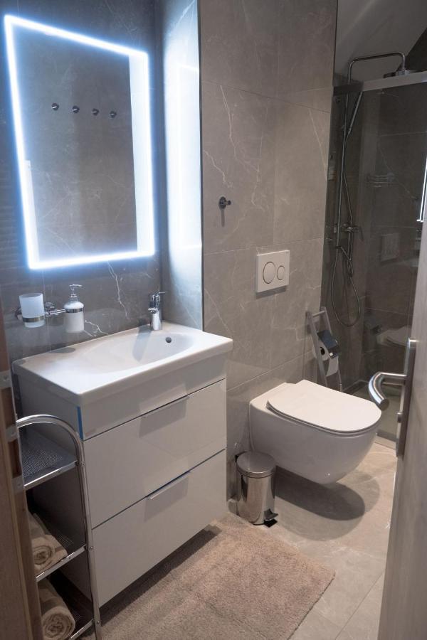 Villa Garden Apartments Poprad Exteriör bild